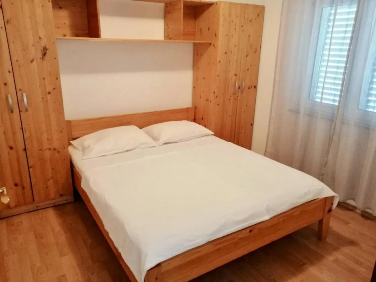 Apartment Guesthouse Banjol