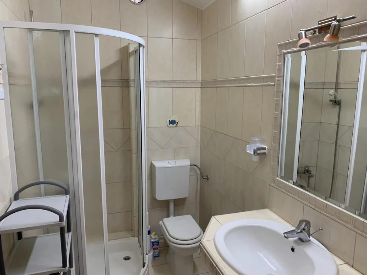 Apartment Guesthouse Banjol
